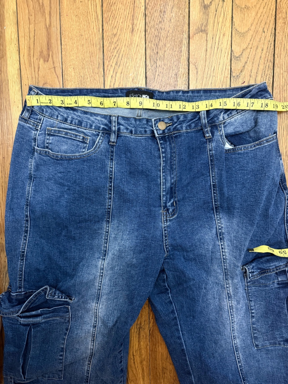 Fashion Nova Medim Blue Relaxed Cargo Jeans - Picture 6 of 8